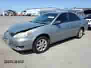 2005 Toyota Camry LE with VIN 4T1BF32K05U603632, listed as a Copart auction lot 84240185 with 181,404 mi miles and Salvage title. Bid and sale history available at DreamBid. Image 1.
