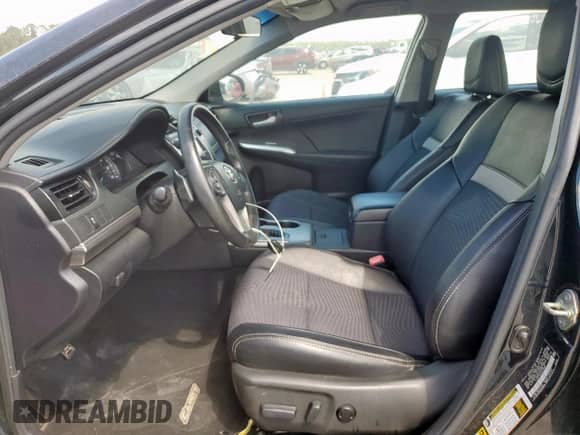 2014 Toyota Camry L с VIN 4T1BF1FK2EU749996, выставлен на аукционе Copart как лот 82160735 с пробегом 94 799 миль миль и Списание • Salvage title. История ставок и продаж доступна на DreamBid. Изображение 7.