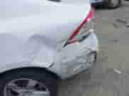 2013 Volvo S60 T5 с VIN YV1612FH8D2185936, выставлен на аукционе IAAI как лот 43211989 с пробегом 174 592 миль миль и . История ставок и продаж доступна на DreamBid. Изображение 6.