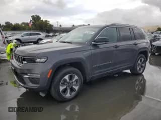 2024 Jeep Grand Cherokee with VIN 1C4RJYB65RC681420, listed as a Copart auction lot 84755335 with 8,653 mi miles and Salvage title. Bid and sale history available at DreamBid. Image 1.