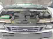 2006 Ford Econoline Cargo z VIN 1FTNE24L16DA80305, wystawiony jako Copart lot #44340445 z przebiegiem 329 421 mil mil oraz Czysty tytuł • Clean title. Historia ofert i sprzedaży dostępna na DreamBid. Obrazek 12.