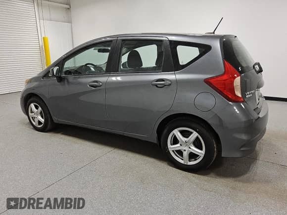 2018 Nissan Note SV z VIN 3N1CE2CPXJL360175, wystawiony jako Copart lot #59908085 z przebiegiem 104 621 mil mil oraz Czysty tytuł • Clean title. Historia ofert i sprzedaży dostępna na DreamBid. Obrazek 2.