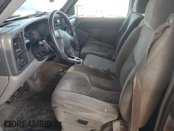 2003 Chevrolet Suburban LS с VIN 3GNFK16Z13G235417, выставлен на аукционе Copart как лот 74716344 с пробегом 178 447 миль миль и Списание • Salvage title. История ставок и продаж доступна на DreamBid. Изображение 7.