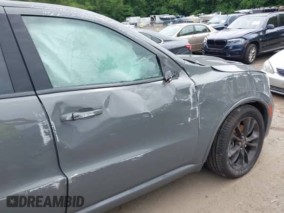 2023 Dodge Durango GT z VIN 1C4RDJDGXPC694214, wystawiony jako IAAI lot #42611487 z przebiegiem 9 386 mil mil oraz . Historia ofert i sprzedaży dostępna na DreamBid. Obrazek 17.