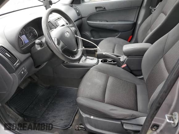 2011 Hyundai Elantra GLS z VIN KMHDB8AE8BU108233, wystawiony jako Copart lot #86486085 z przebiegiem 166 374 mil mil oraz Szkoda całkowita • Salvage title. Historia ofert i sprzedaży dostępna na DreamBid. Obrazek 7.