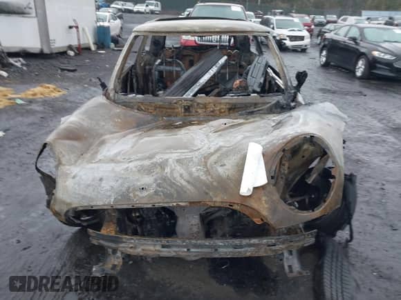 2007 MINI Hardtop с VIN WMWMF335X7TU62659, выставлен на аукционе IAAI как лот 43424534 с пробегом Не указан миль и . История ставок и продаж доступна на DreamBid. Изображение 11.