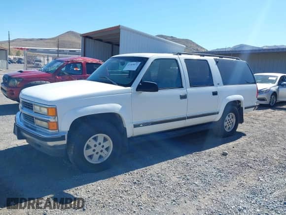 1999 Chevrolet Suburban с VIN 3GNFK16R8XG112431, выставлен на аукционе IAAI как лот 43369071 с пробегом 350 053 миль миль и . История ставок и продаж доступна на DreamBid. Изображение 2.