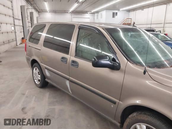 2006 Chevrolet Uplander LS с VIN 1GNDV23L76D123999, выставлен на аукционе IAAI как лот 43454430 с пробегом 140 071 миль миль и . История ставок и продаж доступна на DreamBid. Изображение 6.