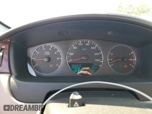 2008 Chevrolet Impala LT z VIN 2G1WT58KX81238032, wystawiony jako Copart lot #85497965 z przebiegiem 292 810 mil mil oraz Szkoda całkowita • Salvage title. Historia ofert i sprzedaży dostępna na DreamBid. Obrazek 9.