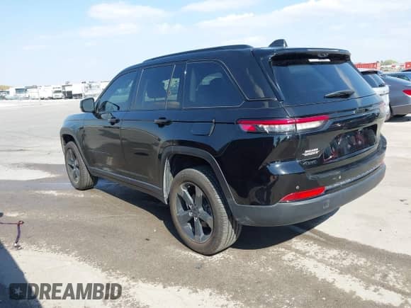 2023 Jeep Grand Cherokee Limited с VIN 1C4RJHBG2P8778759, выставлен на аукционе IAAI как лот 43366814 с пробегом 44 497 миль миль и . История ставок и продаж доступна на DreamBid. Изображение 3.