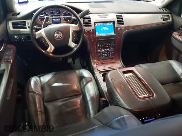 2012 Cadillac Escalade ESV Luxury с VIN 1GYS3HEF7CR218331, выставлен на аукционе Copart как лот 56408695 с пробегом 169 077 миль миль и Списание • Salvage title. История ставок и продаж доступна на DreamBid. Изображение 8.