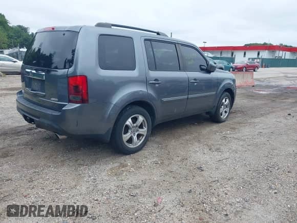 2013 Honda Pilot EX-L with VIN 5FNYF4H74DB030491, listed as a IAAI auction lot 43058771 with 172,998 mi miles and . Bid and sale history available at DreamBid. Image 4.