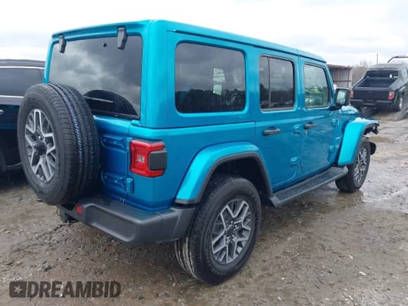 2024 Jeep Wrangler Sahara with VIN 1C4PJXEN5RW180207, listed as a IAAI auction lot 41542494 with 11,637 mi miles and . Bid and sale history available at DreamBid. Image 4.