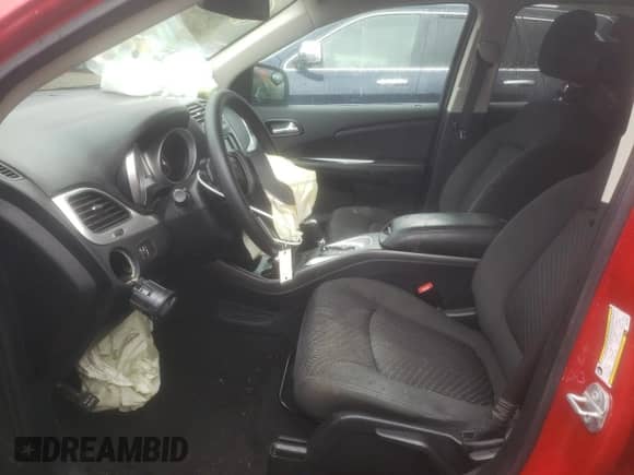 2018 Dodge Journey SE с VIN 3C4PDCAB0JT421337, выставлен на аукционе Copart как лот 81034895 с пробегом 51 652 миль миль и Списание • Salvage title. История ставок и продаж доступна на DreamBid. Изображение 7.