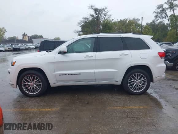 2018 Jeep Grand Cherokee Summit с VIN 1C4RJFJG8JC237306, выставлен на аукционе IAAI как лот 43544966 с пробегом 92 089 миль миль и . История ставок и продаж доступна на DreamBid. Изображение 14.