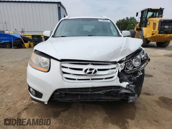 2011 Hyundai Santa Fe SE с VIN 5XYZH4AG8BG032825, выставлен на аукционе Copart как лот 71168335 с пробегом 148 979 миль миль и Списание • Salvage title. История ставок и продаж доступна на DreamBid. Изображение 5.