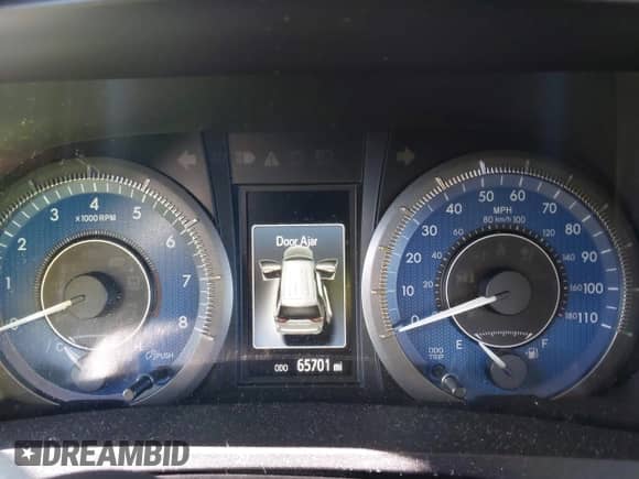 2016 Toyota Sienna XLE with VIN 5TDYK3DC2GS757055, listed as a IAAI auction lot 43483531 with 65,701 mi miles and . Bid and sale history available at DreamBid. Image 7.