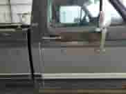 1986 Ford F-150 z VIN 1FTEF14NXGPB18719, wystawiony jako Copart lot #56383625 z przebiegiem 16 249 mil mil oraz Szkoda całkowita • Salvage title. Historia ofert i sprzedaży dostępna na DreamBid. Obrazek 10.