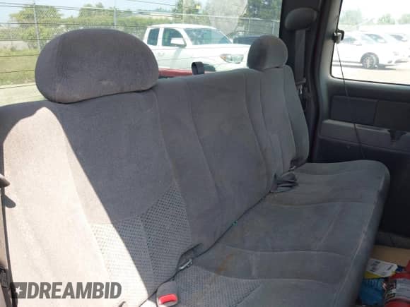 2005 Chevrolet Silverado 1500 Work Truck z VIN 1GCEC19X15Z309756, wystawiony jako IAAI lot #42232258 z przebiegiem Nie podano mil oraz . Historia ofert i sprzedaży dostępna na DreamBid. Obrazek 8.