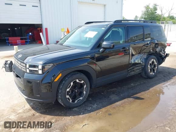 2024 Hyundai Santa Fe SEL with VIN 5NMP2DGL0RH018401, listed as a IAAI auction lot 42783524 with 15,814 mi miles and . Bid and sale history available at DreamBid. Image 2.