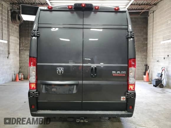 2022 Ram ProMaster Cargo с VIN 3C6MRVJGXNE115114, выставлен на аукционе Copart как лот 57323825 с пробегом 56 901 миль миль и Списание • Salvage title. История ставок и продаж доступна на DreamBid. Изображение 6.