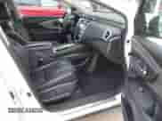 2018 Nissan Murano SV z VIN 5N1AZ2MG4JN154689, wystawiony jako IAAI lot #42287787 z przebiegiem 92 449 mil mil oraz . Historia ofert i sprzedaży dostępna na DreamBid. Obrazek 5.