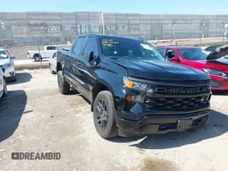 2025 Chevrolet Silverado 1500 Custom with VIN 3GCPKBEK9SG166689, listed as a IAAI auction lot 42475637 with 9,043 mi miles and . Bid and sale history available at DreamBid. Image 1.