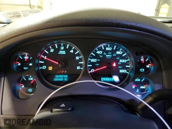 2007 Chevrolet Suburban LT with VIN 3GNFK16387G315038, listed as a Copart auction lot 91208095 with 208,408 mi miles and Clean title. Bid and sale history available at DreamBid. Image 9.