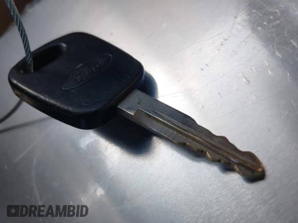 1999 Ford Explorer XLT с VIN 1FMZU32P7XZB02842, выставлен на аукционе IAAI как лот 42686057 с пробегом 187 266 миль миль и . История ставок и продаж доступна на DreamBid. Изображение 11.