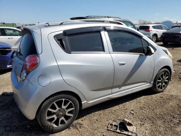 2013 Chevrolet Spark LT with VIN KL8CF6S99DC613354, listed as a Copart auction lot 52751755 with 88,072 mi miles and Salvage title. Bid and sale history available at DreamBid. Image 3.
