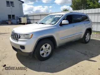 2011 Jeep Grand Cherokee Laredo с VIN 1J4RS4GG9BC531236, выставлен на аукционе Copart как лот 71371325 с пробегом 196 164 миль миль и На запчасти • Non repairable. История ставок и продаж доступна на DreamBid. Изображение 1.
