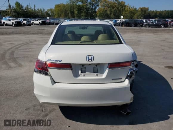 2011 Honda Accord SE с VIN 1HGCP2F61BA058701, выставлен на аукционе Copart как лот 80623295 с пробегом 144 681 миль миль и Списание • Salvage title. История ставок и продаж доступна на DreamBid. Изображение 6.