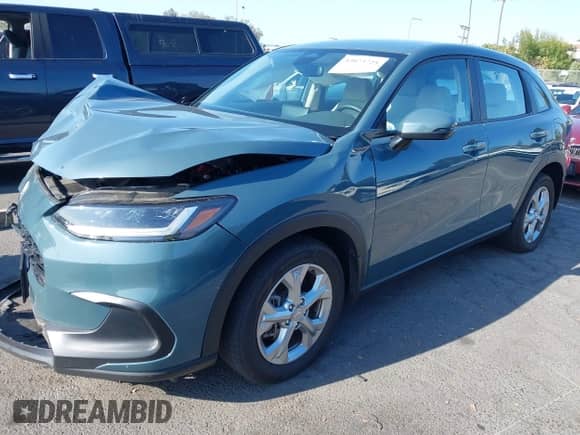 2024 Honda HR-V LX с VIN 3CZRZ1H31RM730103, выставлен на аукционе IAAI как лот 43073725 с пробегом 33 239 миль миль и . История ставок и продаж доступна на DreamBid. Изображение 2.