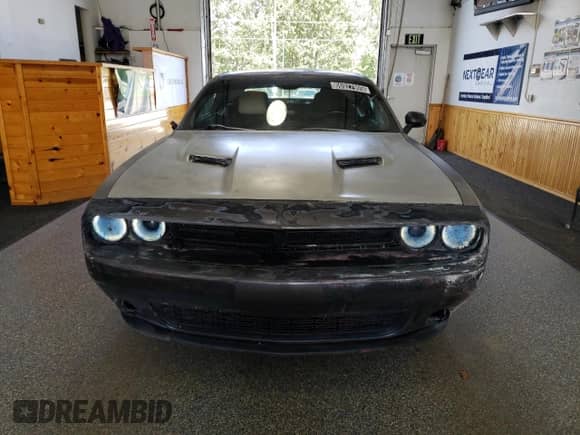 2020 Dodge Challenger SXT with VIN 2C3CDZGG3LH125684, listed as a Copart auction lot 66927905 with 37,625 mi miles and Clean title. Bid and sale history available at DreamBid. Image 5.