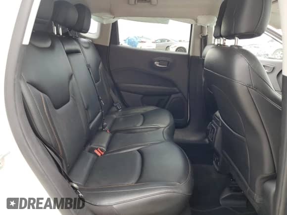 2021 Jeep Compass Limited z VIN 3C4NJCCB5MT531463, wystawiony jako Copart lot #61454695 z przebiegiem 69 976 mil mil oraz Szkoda całkowita • Salvage title. Historia ofert i sprzedaży dostępna na DreamBid. Obrazek 11.