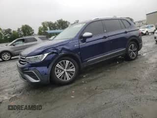 2024 Volkswagen Tiguan Wolfsburg Edition с VIN 3VV6B7AX0RM223739, выставлен на аукционе Copart как лот 70501285 с пробегом 16 199 миль миль и Списание • Salvage title. История ставок и продаж доступна на DreamBid. Изображение 1.