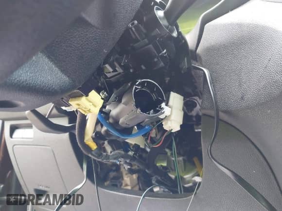 2019 Kia Sorento LX with VIN 5XYPG4A35KG437466, listed as a IAAI auction lot 42753953 with 58,904 mi miles and . Bid and sale history available at DreamBid. Image 6.