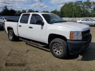 2011 Chevrolet Silverado 1500 Work Truck z VIN 3GCPKPE38BG114704, wystawiony jako Copart lot #82217525 z przebiegiem 232 685 mil mil oraz Czysty tytuł • Clean title. Historia ofert i sprzedaży dostępna na DreamBid. Obrazek 4.