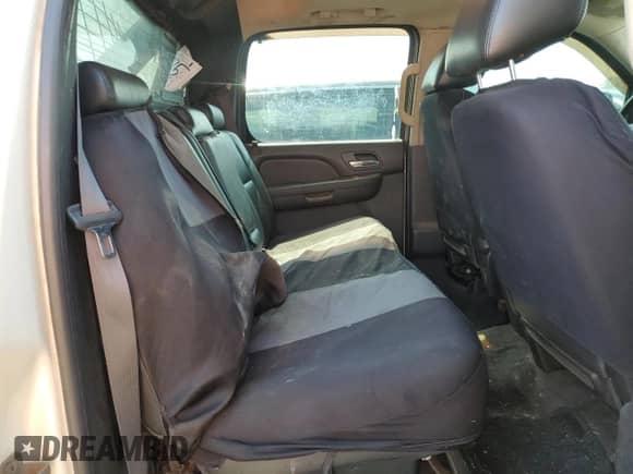 2011 Chevrolet Avalanche LTZ z VIN 3GNTKGE30BG207173, wystawiony jako Copart lot #69255585 z przebiegiem 252 328 mil mil oraz Czysty tytuł • Clean title. Historia ofert i sprzedaży dostępna na DreamBid. Obrazek 11.