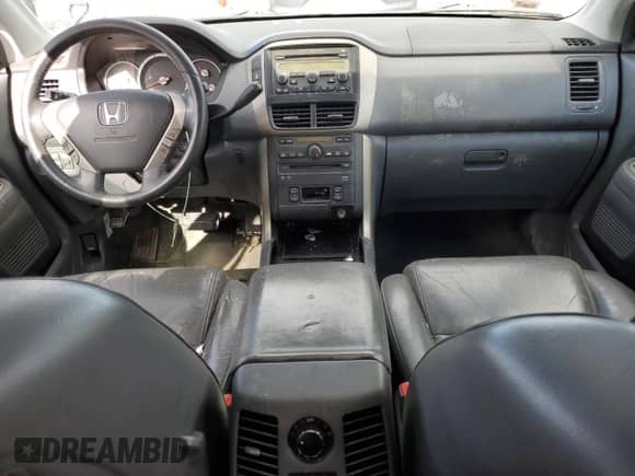 2006 Honda Pilot EX-L с VIN 2HKYF18686H524010, выставлен на аукционе Copart как лот 90282475 с пробегом 195 346 миль миль и Чистый • Clean title. История ставок и продаж доступна на DreamBid. Изображение 8.