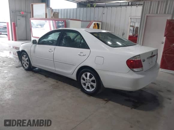 2006 Toyota Camry LE с VIN 4T1BF30KX6U635668, выставлен на аукционе IAAI как лот 42428781 с пробегом 101 330 миль миль и . История ставок и продаж доступна на DreamBid. Изображение 3.