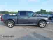 2014 Ram 1500 Big Horn z VIN 1C6RR7LM0ES386085, wystawiony jako IAAI lot #42983642 z przebiegiem 145 238 mil mil oraz . Historia ofert i sprzedaży dostępna na DreamBid. Obrazek 13.