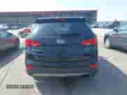 2015 Hyundai Santa Fe z VIN 5XYZU3LB0FG284923, wystawiony jako IAAI lot #43246696 z przebiegiem 96 991 mil mil oraz . Historia ofert i sprzedaży dostępna na DreamBid. Obrazek 16.