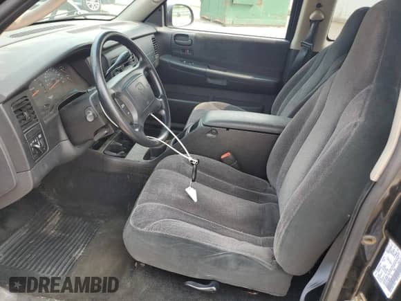 2001 Dodge Dakota с VIN 1B7GL22X21S288265, выставлен на аукционе Copart как лот 59529585 с пробегом 89 082 миль миль и Списание • Salvage title. История ставок и продаж доступна на DreamBid. Изображение 7.