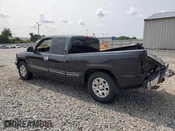 1999 Chevrolet Silverado 1500 LS z VIN 2GCEC19T2X1155969, wystawiony jako Copart lot #58909085 z przebiegiem 346 571 mil mil oraz Szkoda całkowita • Salvage title. Historia ofert i sprzedaży dostępna na DreamBid. Obrazek 2.
