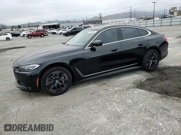 2024 BMW i4 eDrive35 with VIN WBY43AW05RFS57427, listed as a Copart auction lot 65464855 with 7,096 mi miles and Salvage title. Bid and sale history available at DreamBid. Image 13.