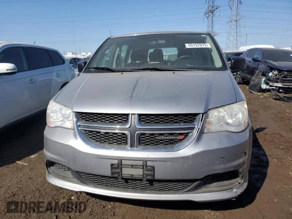 2014 Dodge Grand Caravan SXT with VIN 2C4RDGBG4ER416659, listed as a Copart auction lot 49157075 with 207,379 mi miles and Clean title. Bid and sale history available at DreamBid. Image 5.