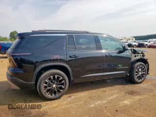 2024 Chevrolet Traverse FWD LT z VIN 1GNERGKS9RJ235983, wystawiony jako Copart lot #71717525 z przebiegiem 17 055 mil mil oraz Szkoda całkowita • Salvage title. Historia ofert i sprzedaży dostępna na DreamBid. Obrazek 3.