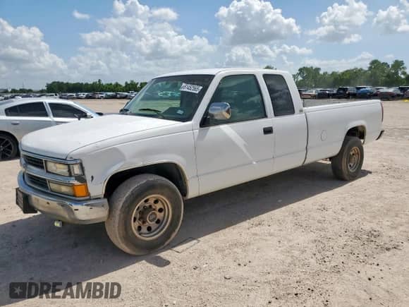 1994 Chevrolet Silverado 2500 с VIN 1GCGC29N2RE293447, выставлен на аукционе Copart как лот 61452565 с пробегом 271 637 миль миль и Чистый • Clean title. История ставок и продаж доступна на DreamBid. Изображение 1.