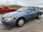 2000 Toyota Camry CE z VIN 4T1BG22K6YU640776, wystawiony jako Copart lot #82269245 z przebiegiem 227 864 mil mil oraz Szkoda całkowita • Salvage title. Historia ofert i sprzedaży dostępna na DreamBid. Obrazek 1.